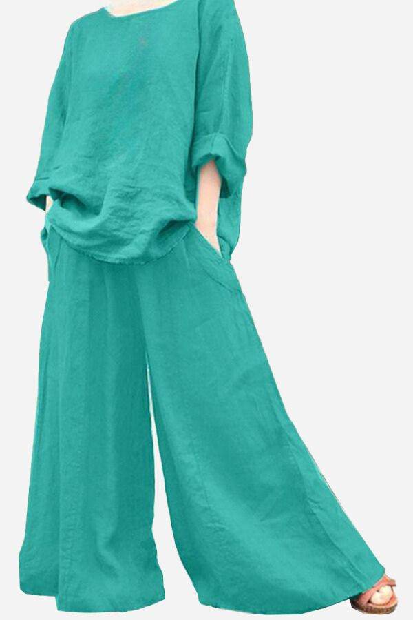 Teal wide leg pants with pockets paired with loose matching top, comfortable and airy outfit for casual wear