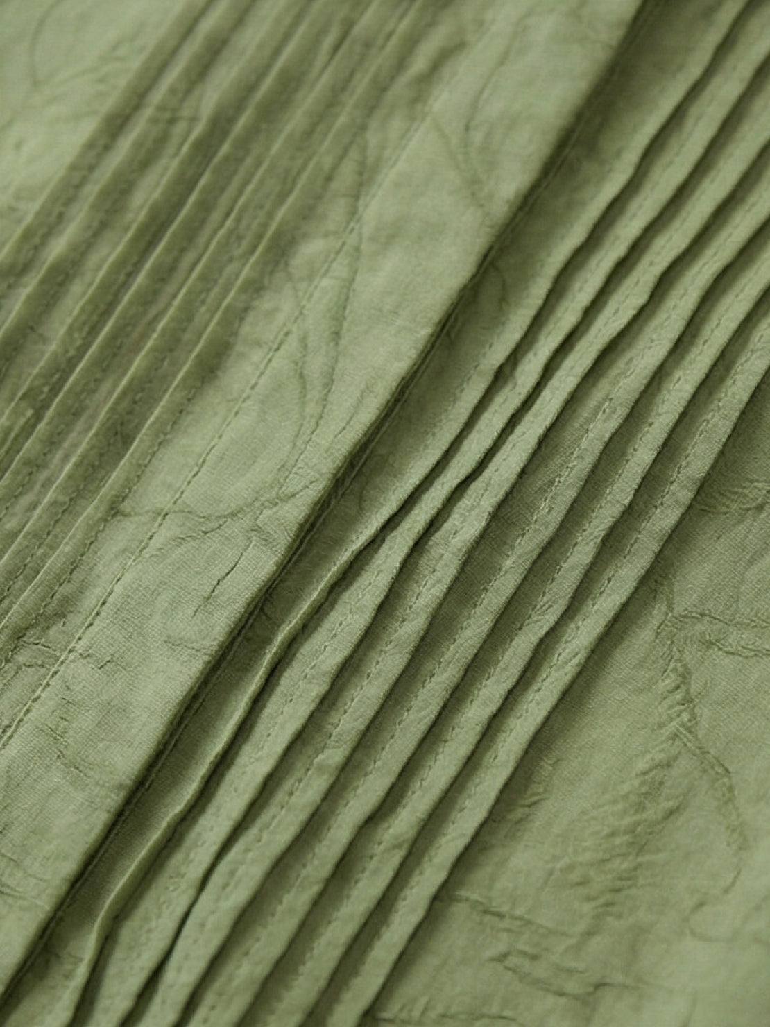 100% linen oversized jacquard shirt with tonal leaf pattern and relaxed fit