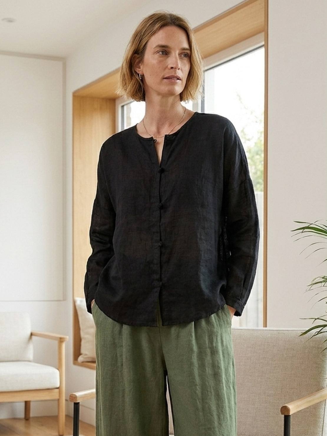 Oversized 100% linen blouse with frog-button closure and long sleeves