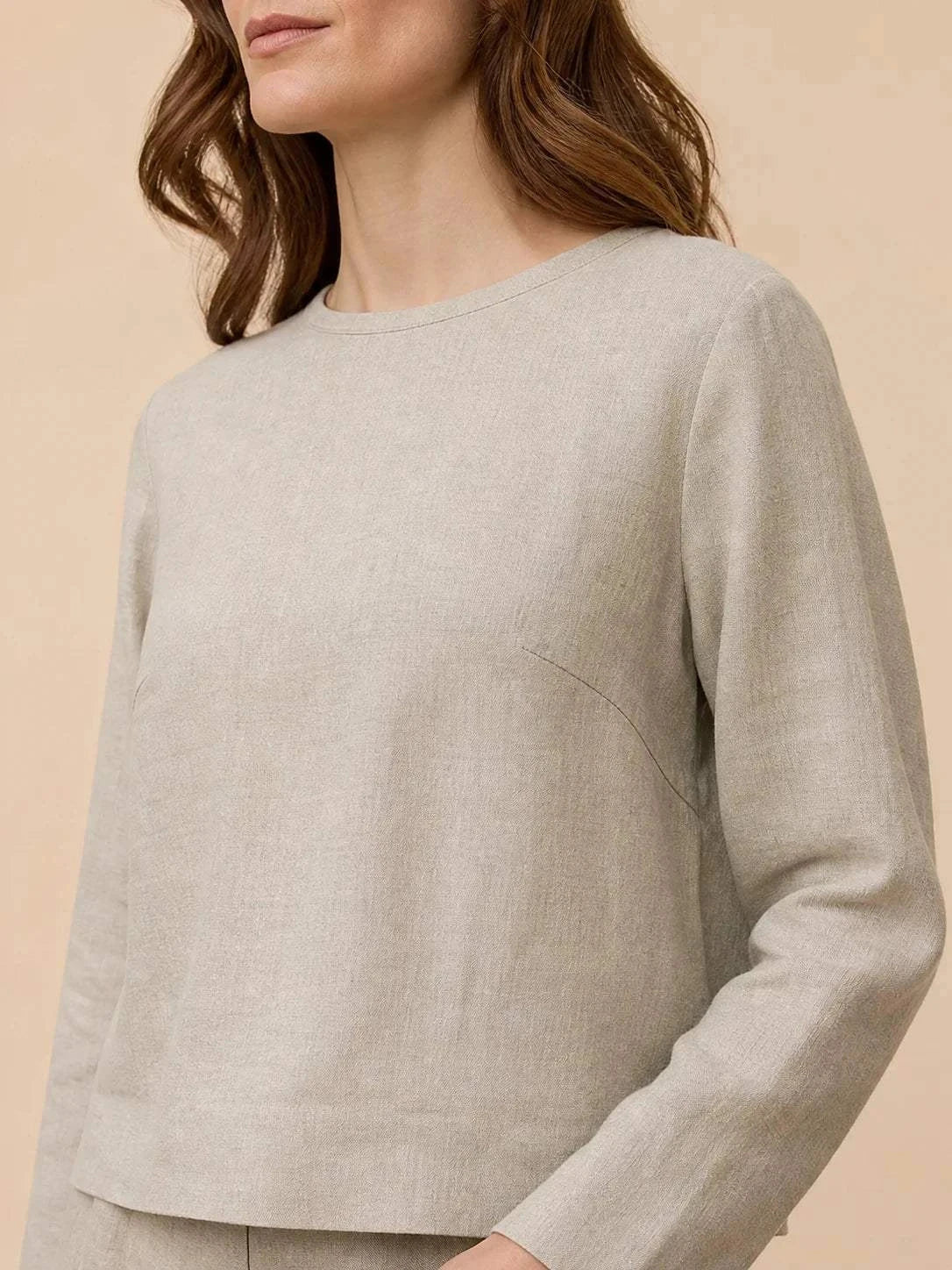 Retro Monochrome style top with vintage design