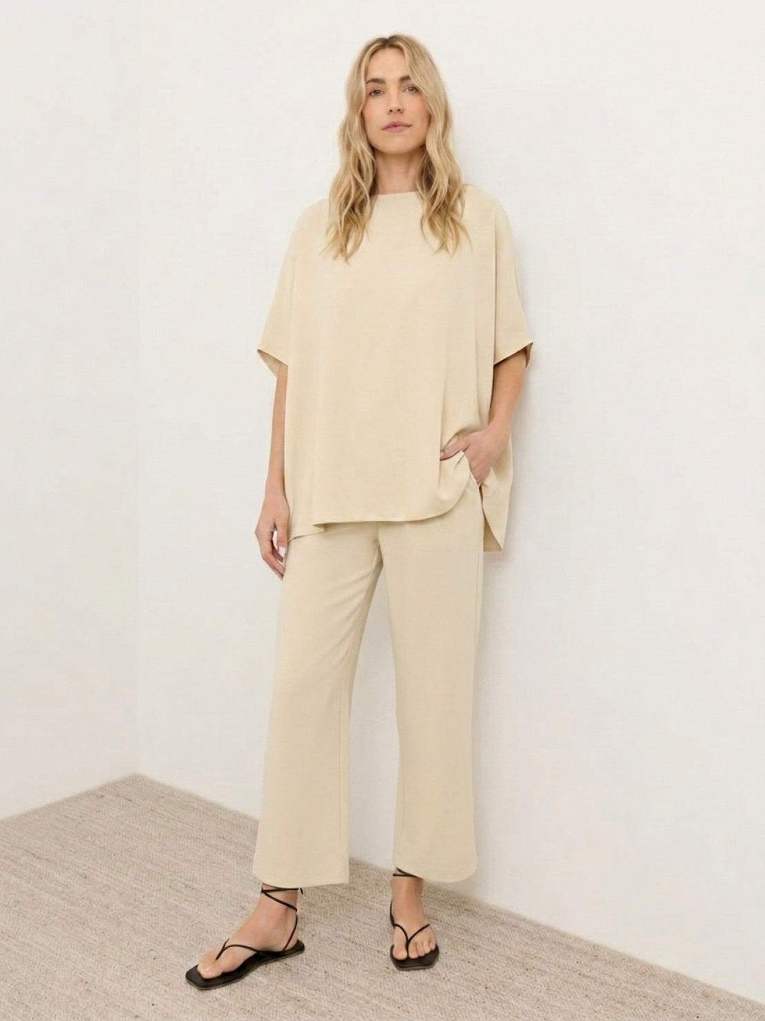 Cotton-blend capelet lounge set with mock neck top and wide-leg pants in smooth fabric