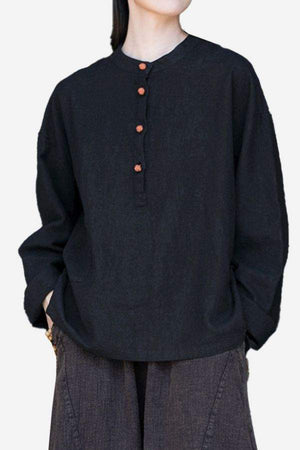 Black Ramie Linen & Cotton blouse with wooden buttons and relaxed fit for all sizes