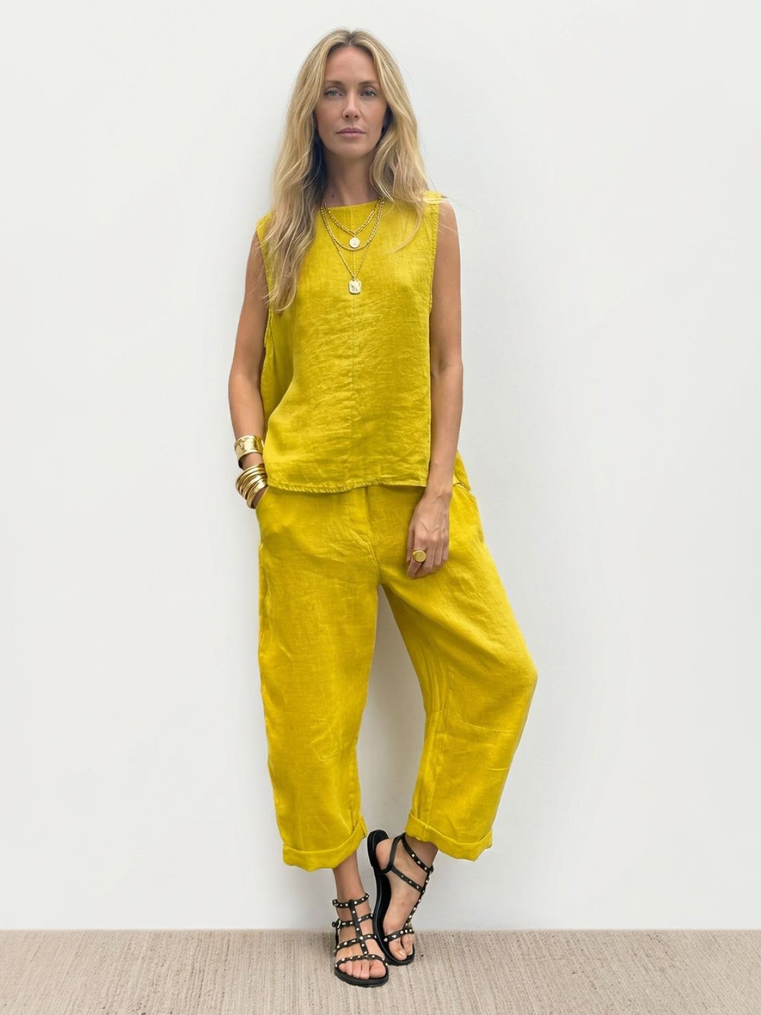 100% cotton crinkle sleeveless top and straight-leg pants two-piece set