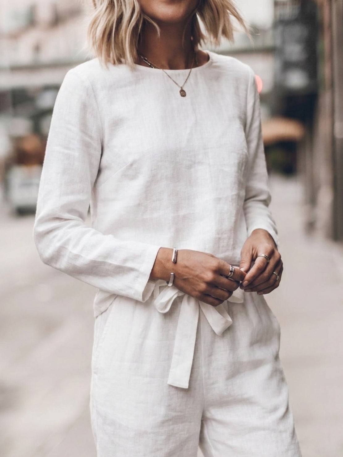 Woman wearing relaxed cotton-linen monochrome longline top and wide-leg pants set