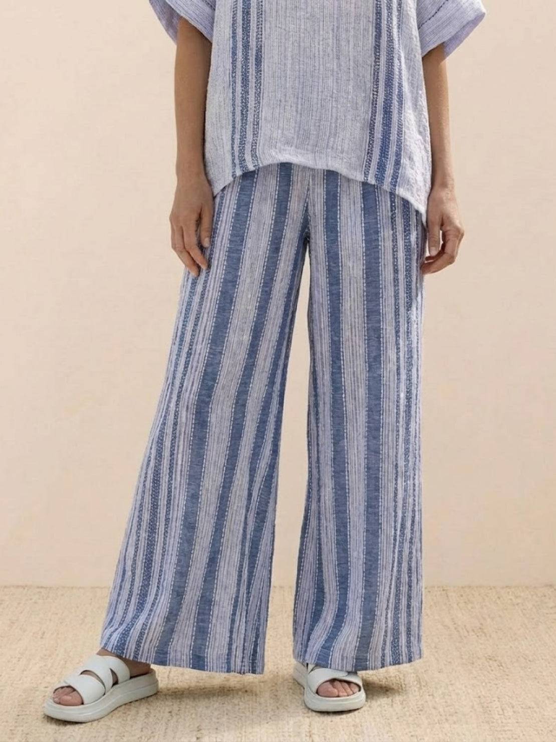 Coastal Comfort Linen two-piece set with lace details and breathable fabric