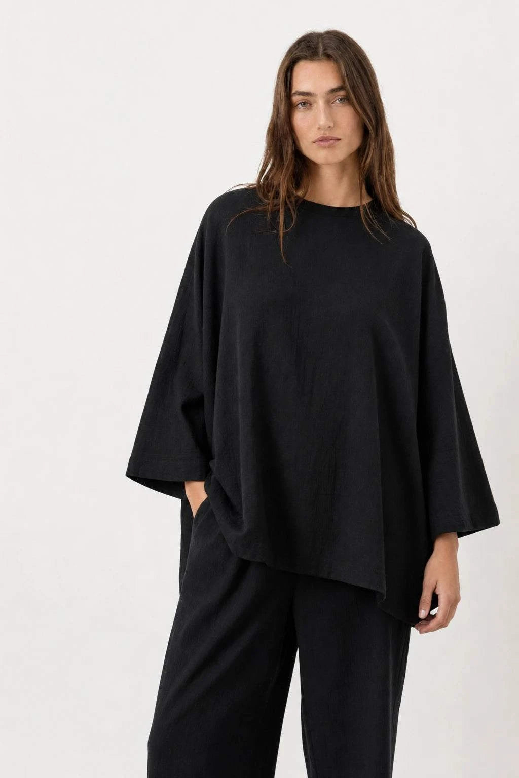 Everyday Fashion Loose-Fit two-piece matching set with comfortable, breathable fabric and relaxed silhouette